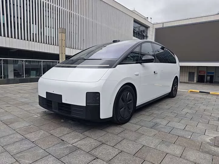 Li Ideal MEGA