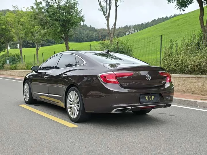 Buick LaCrosse