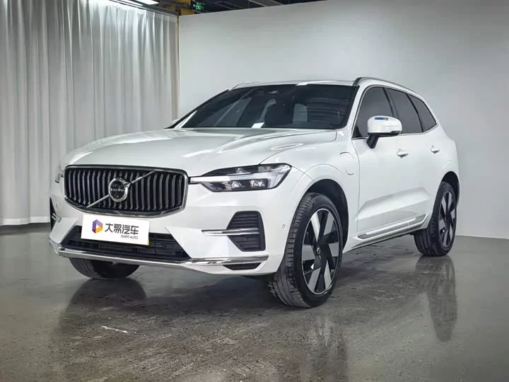 Volvo XC60 Plug-in Hybrid