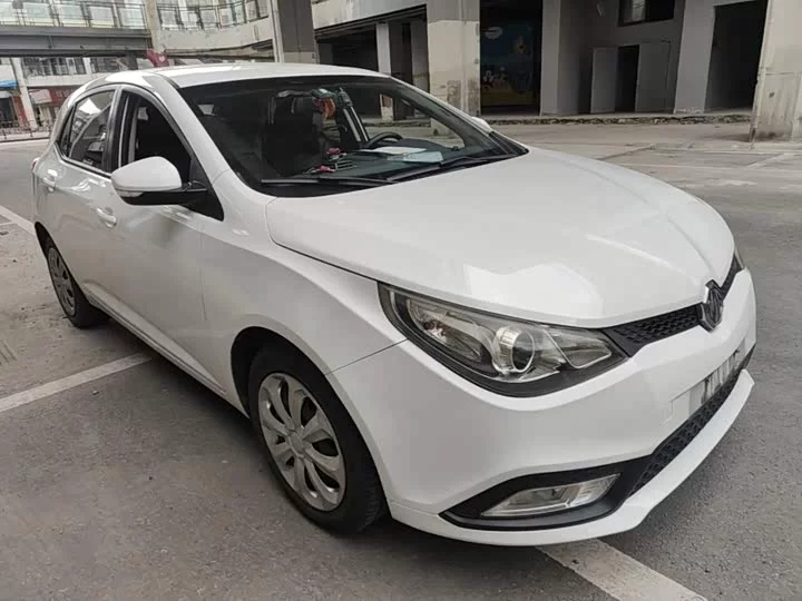 MG 5