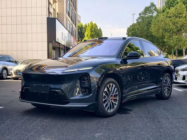 NIO EC6