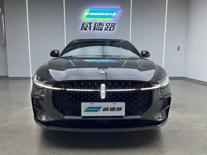 Lincoln Z