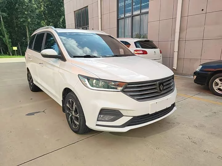 Baojun 360