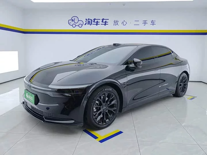 ZEEKR 007