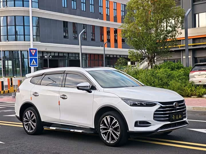 BYD Tang