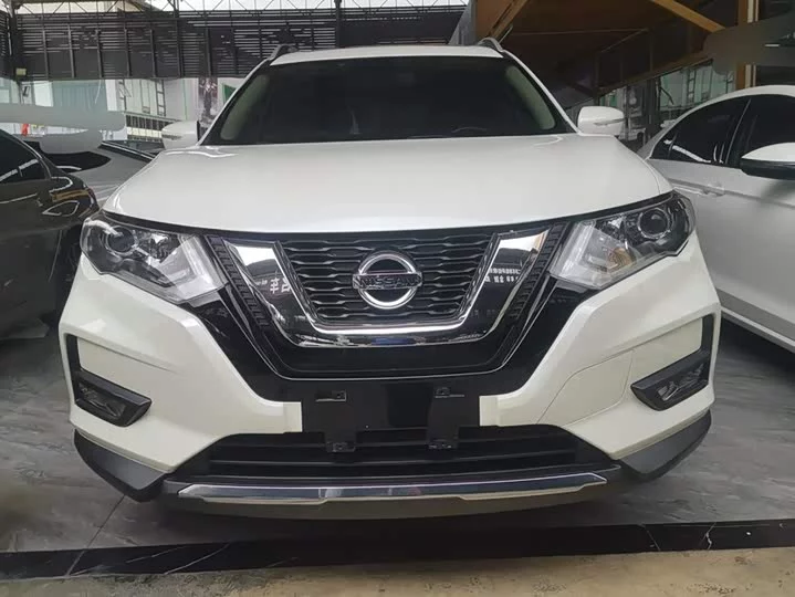 Nissan Qijun