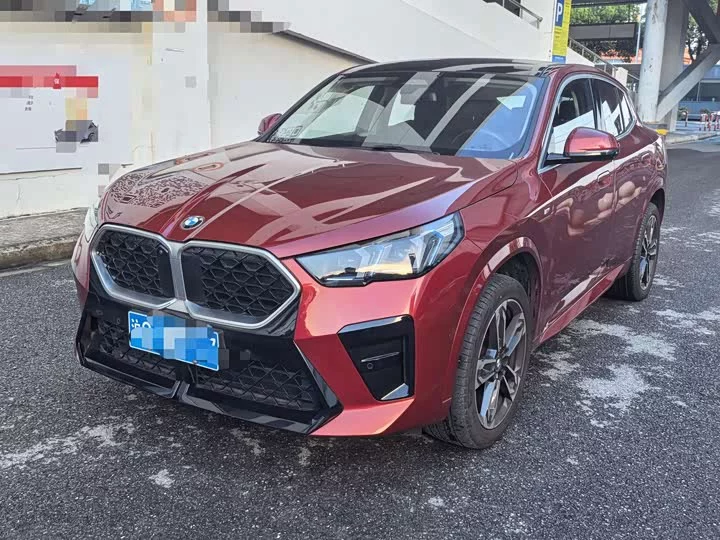 BMW X2