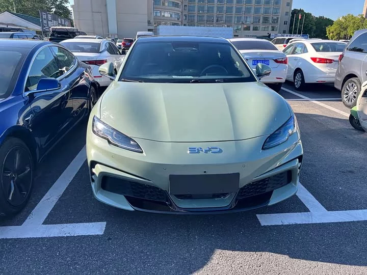 BYD SEAL 06GT