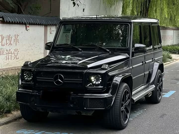 Mercedes-Benz G-rated