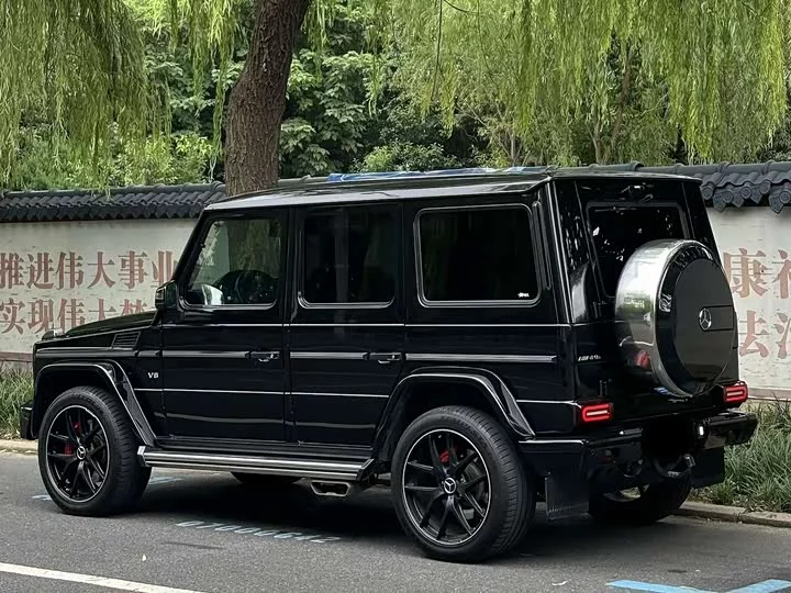Mercedes-Benz G-rated