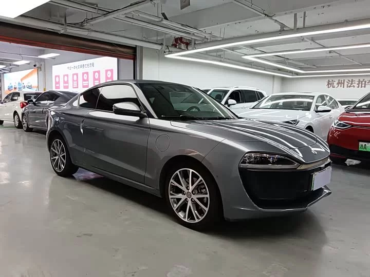 Leapmotor Leap running S01