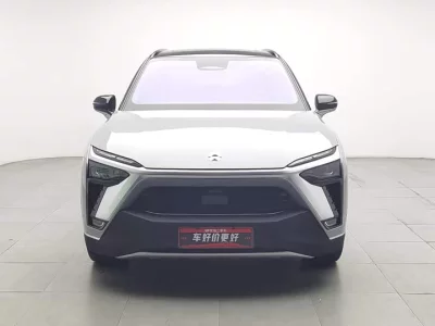 NIO ES8