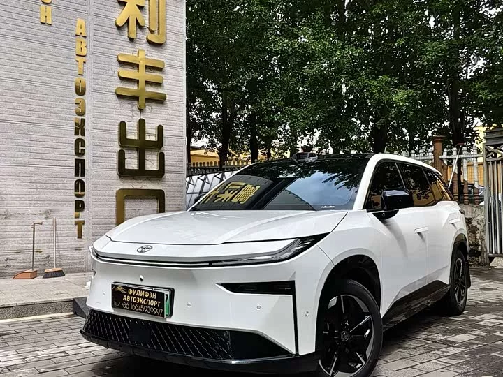 Toyota Bozhi 3X