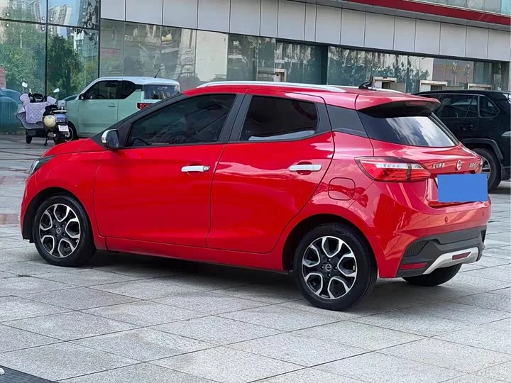 Jiangling Yizhi EV3