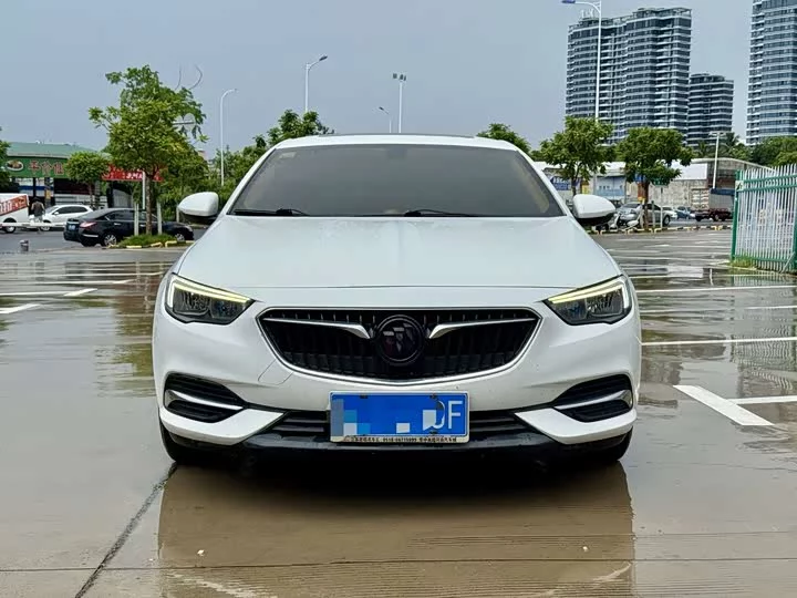 Buick Majesty