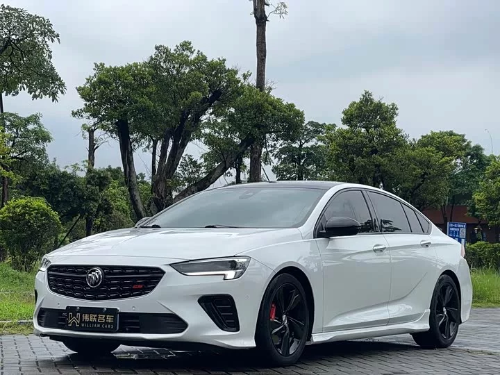 Buick Majesty