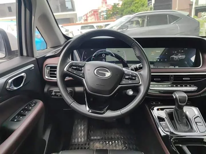 GAC Trumpchi M6