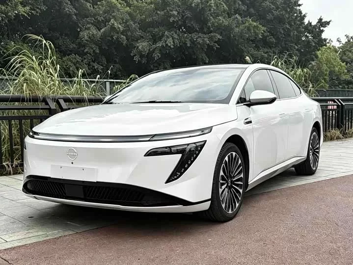 Nissan N7