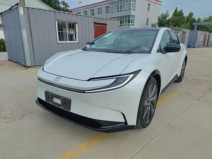 Toyota bZ5