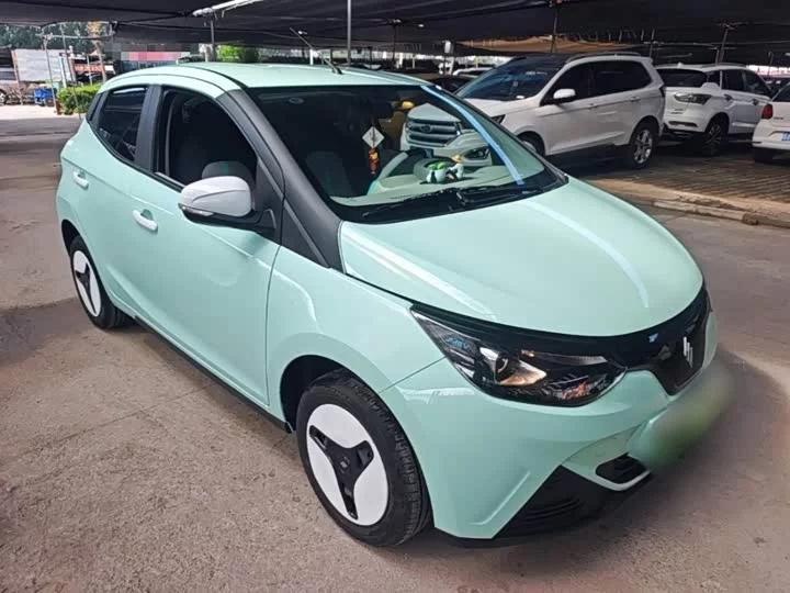 Jiangling Easy EV2