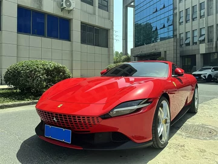ferrari Roma