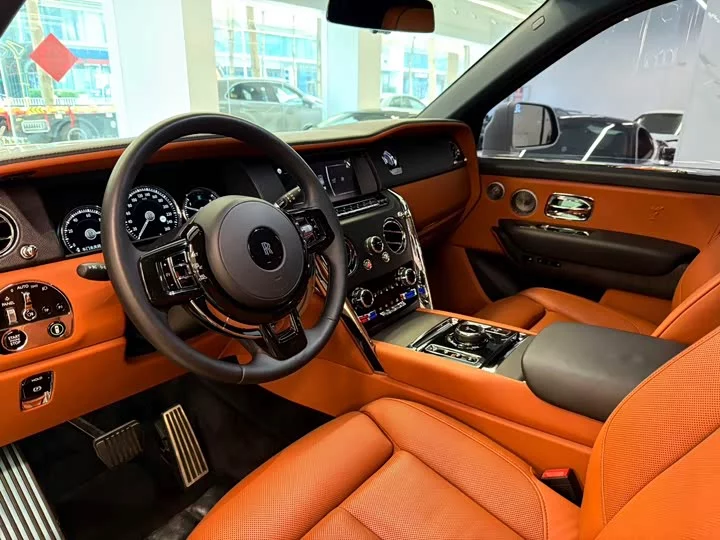 Rolls Royce Cullinan