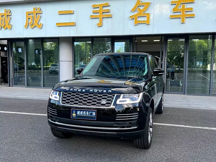 Land Rover range rover