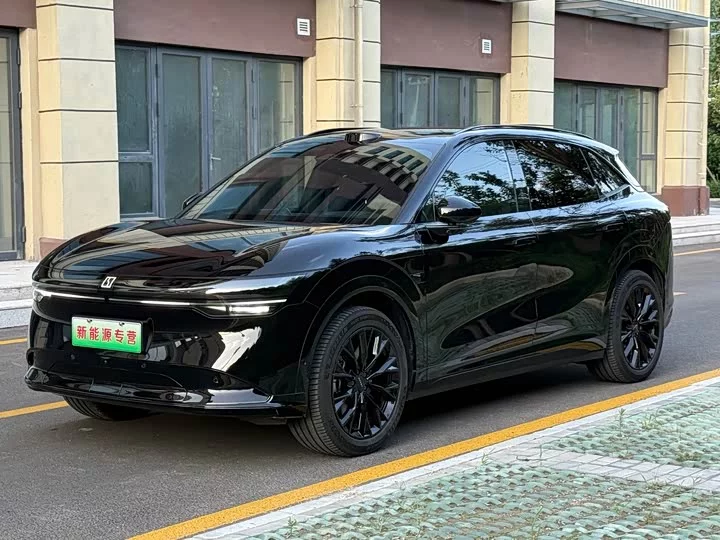 ZEEKR 7X