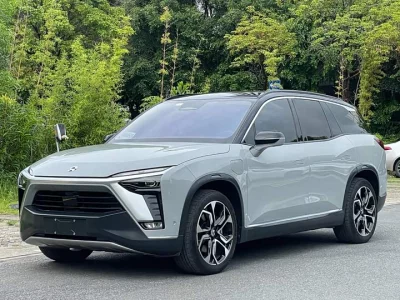 NIO ES8