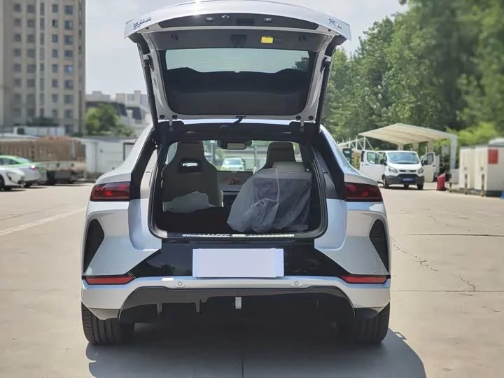 BYD Song L EV