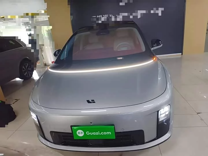 Li Ideal i8