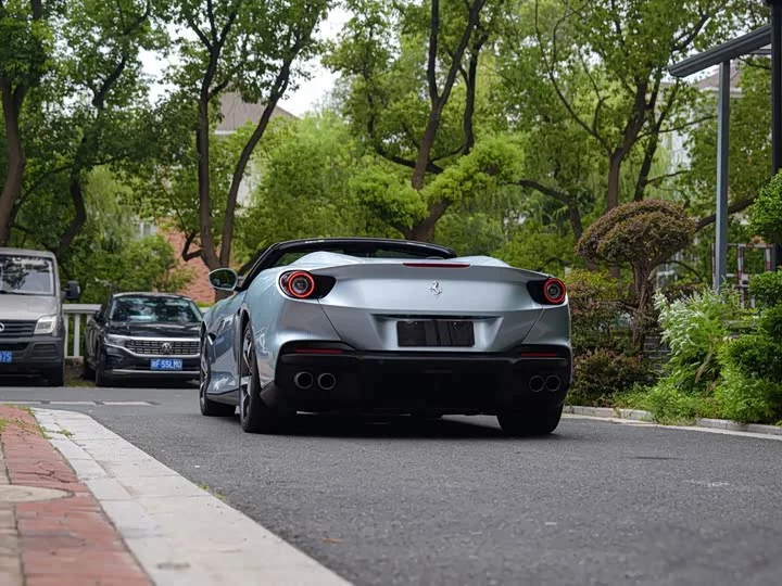 ferrari Portofino