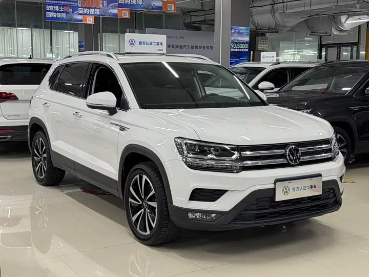 Volkswagen Tharu
