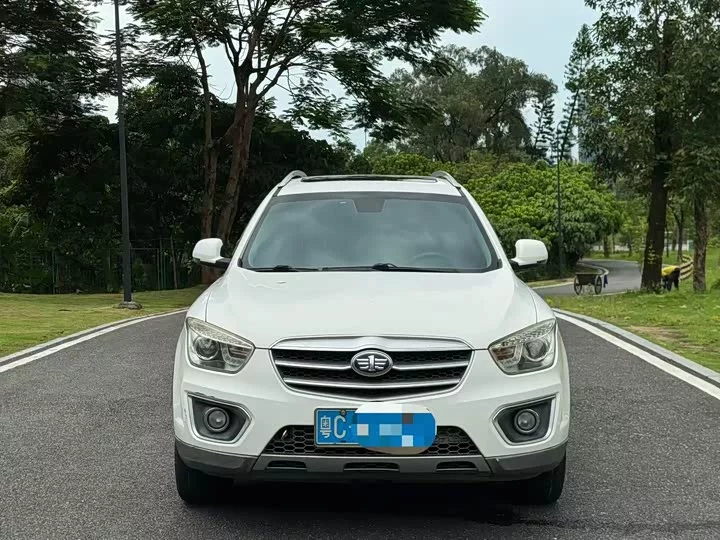 FAW Besturn X80