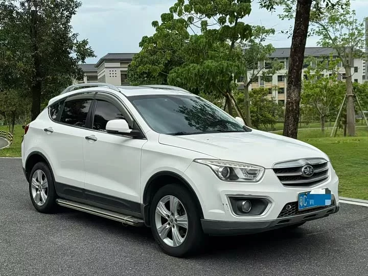 FAW Besturn X80