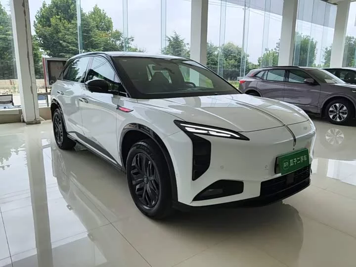 Hongqi Tiangong 08