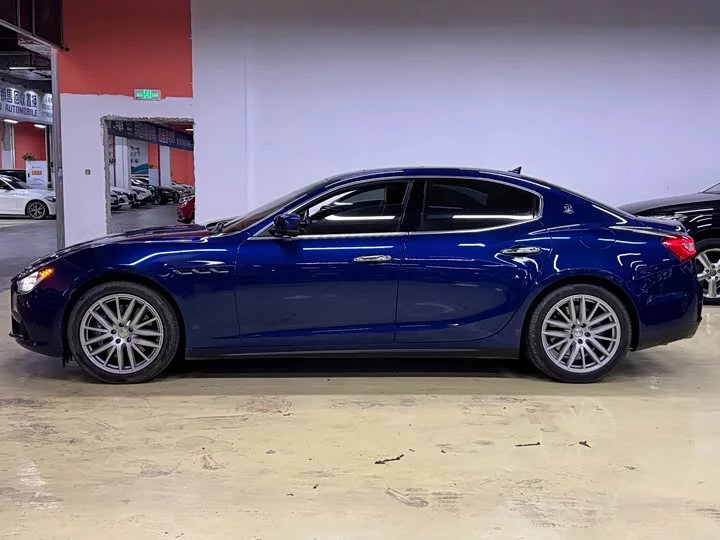 Maserati Ghibli