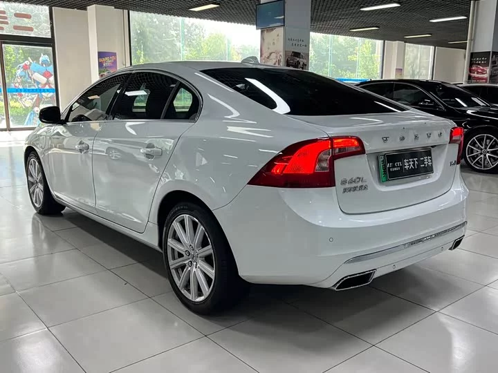 Volvo S60 plug-in hybrid