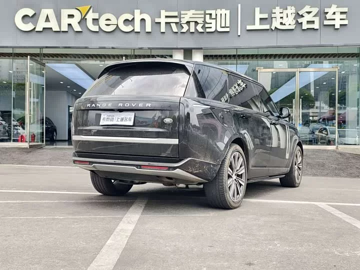 Land Rover range rover
