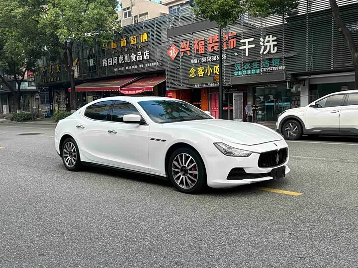Maserati Ghibli