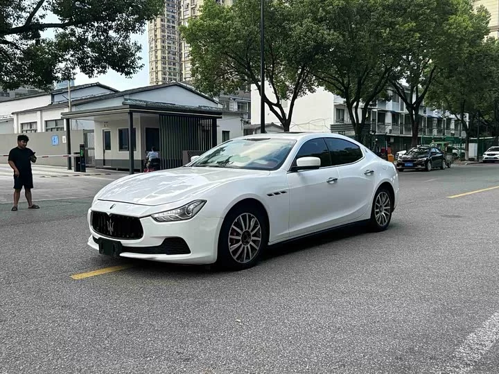 Maserati Ghibli
