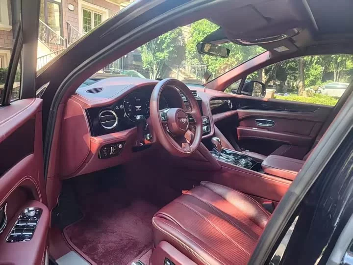 Bentley Bentayga