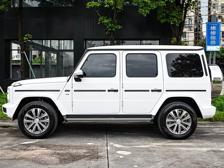 Mercedes-Benz G-rated