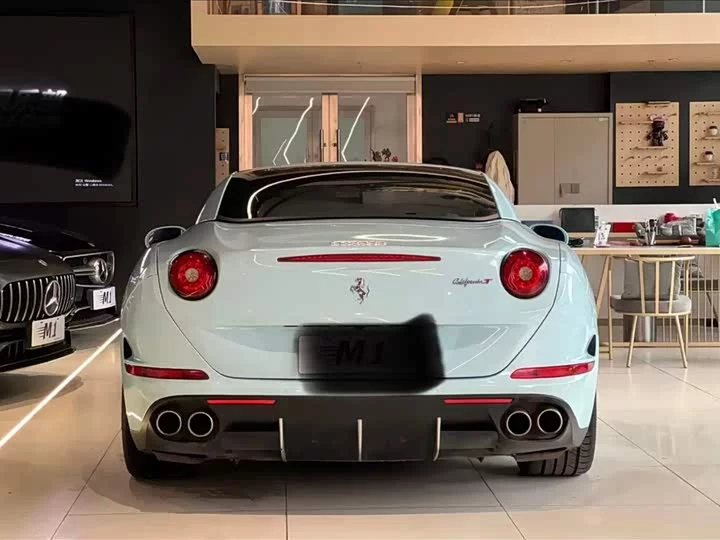 ferrari California T