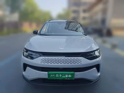 Leapmotor Zero running C11