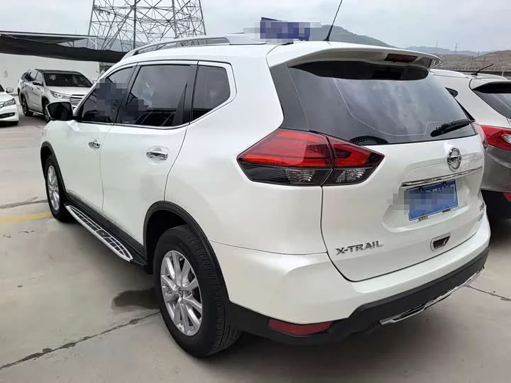 Nissan Qijun