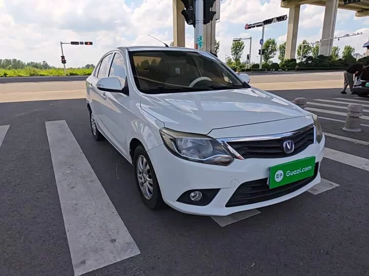 Changan Yuexiang V3