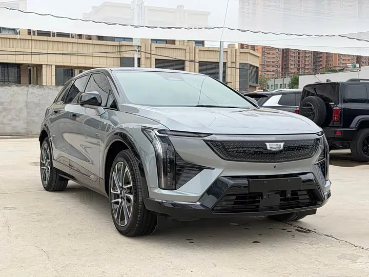 Cadillac IQ Aoge