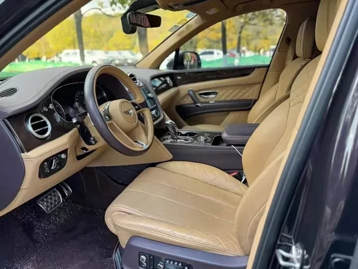 Bentley Bentayga