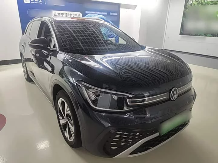 Volkswagen ID.6 CROZZ